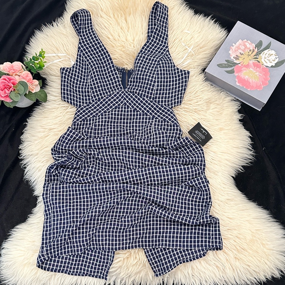 Lulus Elegant Navy blue and White Checkered Dress